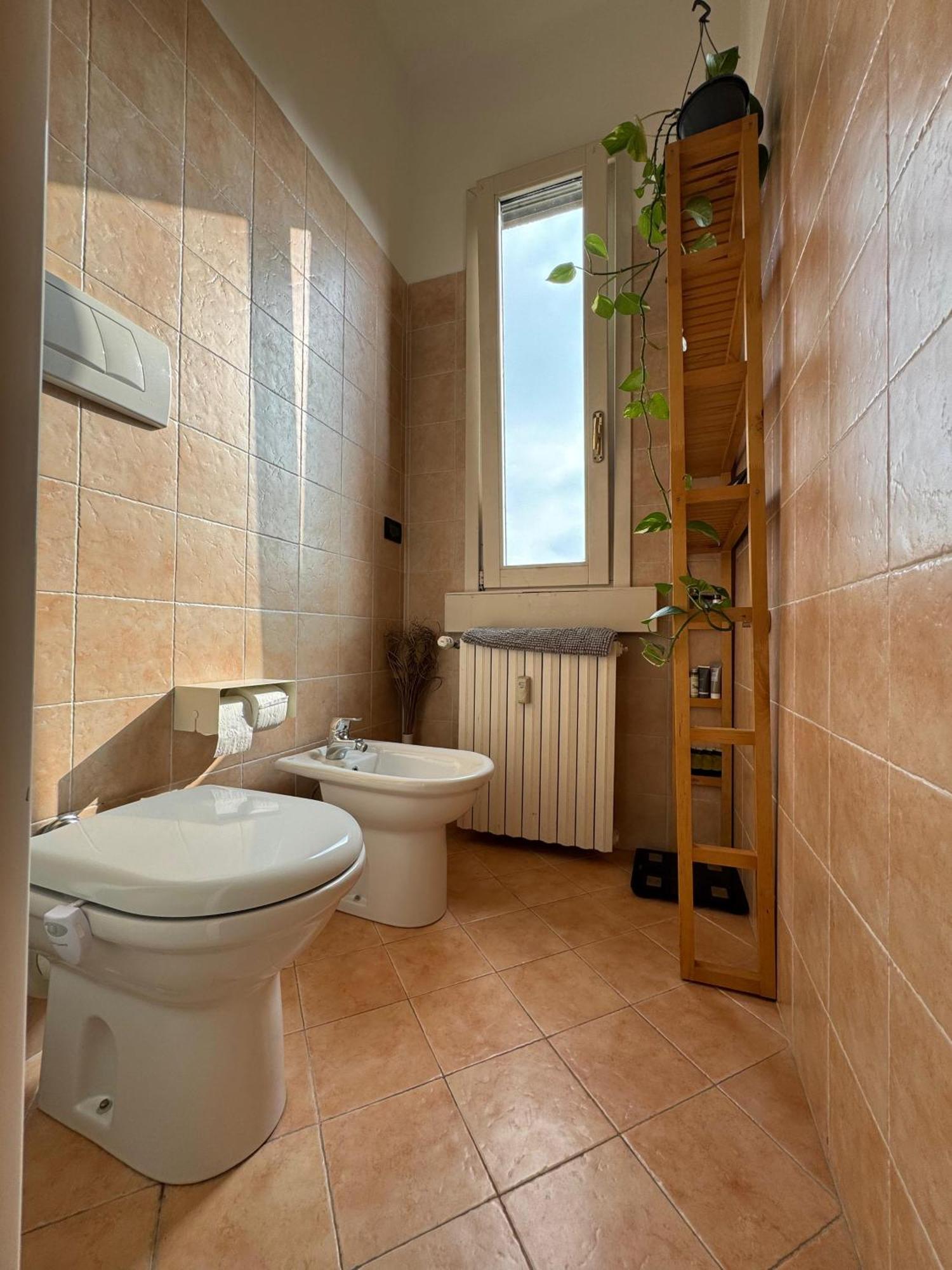 Trilocale Con Due Balconi A Isola Porta Nuova Apartman Milánó Kültér fotó